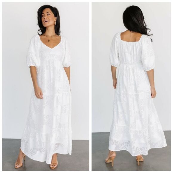 Elegant White Maxi Dress - Picture 1 of 4